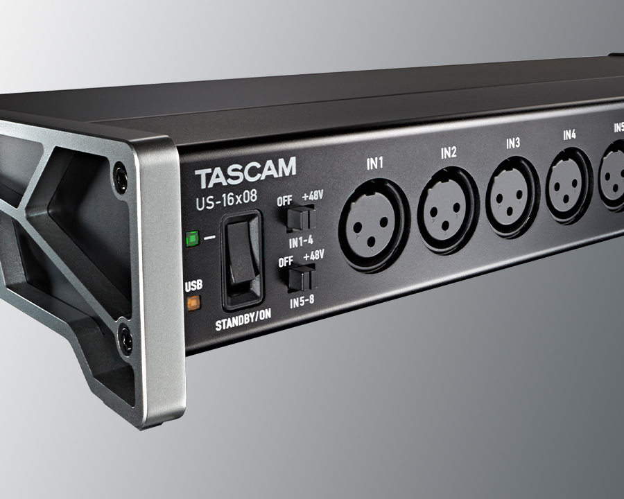 DP-32SD | 32トラック SD/SDHC MTR | TASCAM (日本)