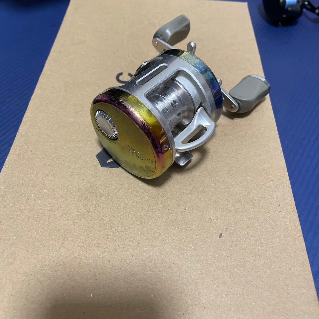 VARIUS F300 ベイトリール チタン リョービ（RYOBI） バリウス F300 スペクトル/A182M ブラックバス